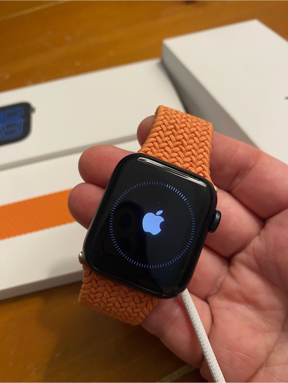 Apple Watch SE3 with Orange Braided Solo Loop